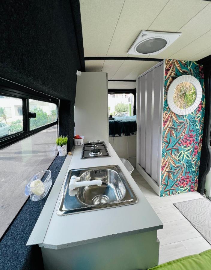 On Road- Feel Freedom With Campervan! Guincho  Exterior photo