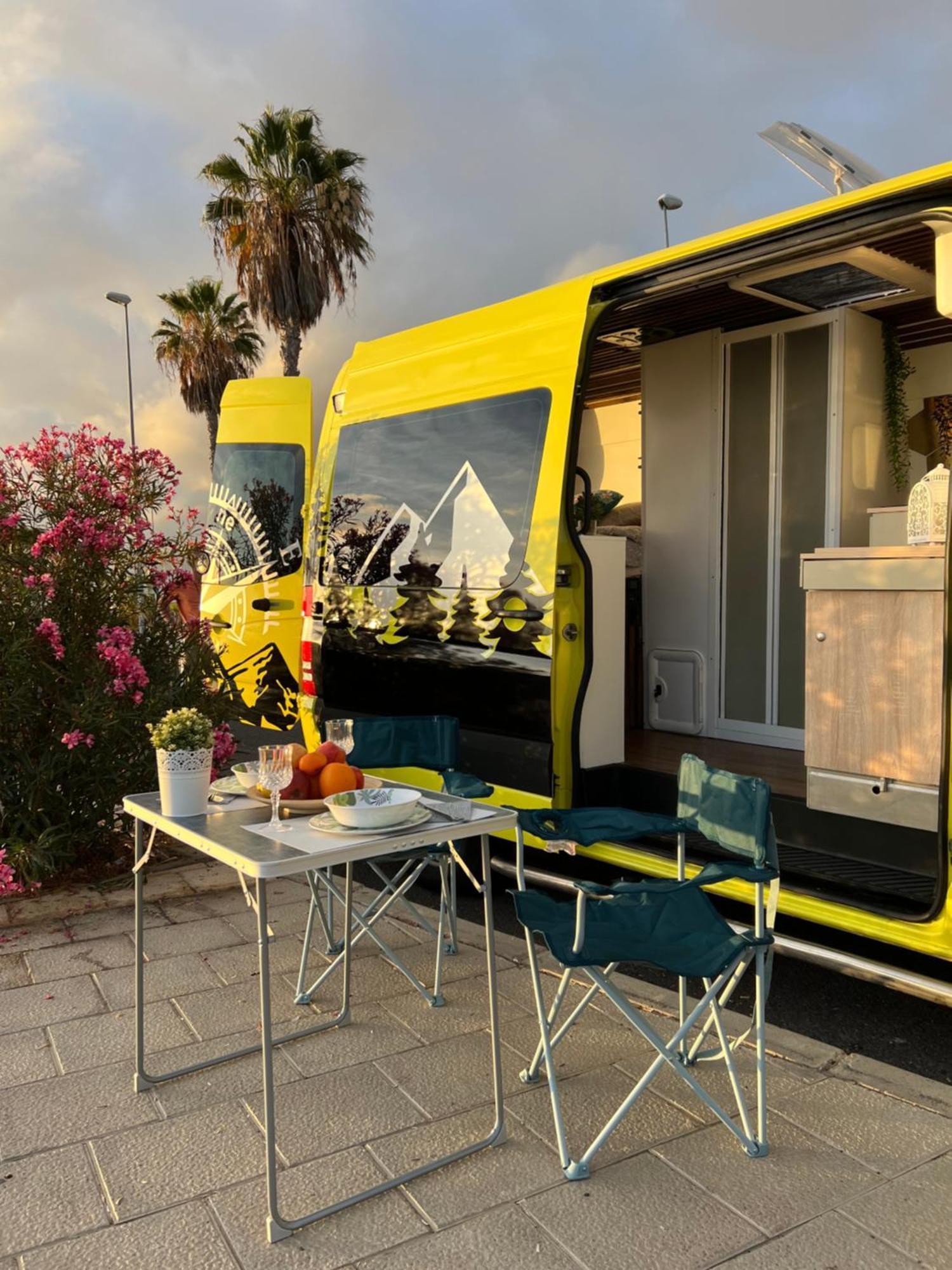 On Road- Feel Freedom With Campervan! Guincho  Exterior photo